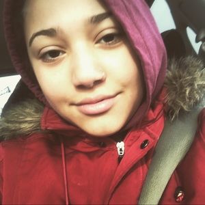 Meet your Posher, Alana